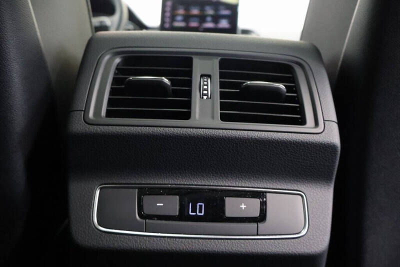 2024 Audi Q5 quattro S line Prem Plus 45 TFSI