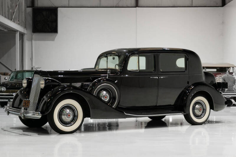 1937 Packard Super Eight