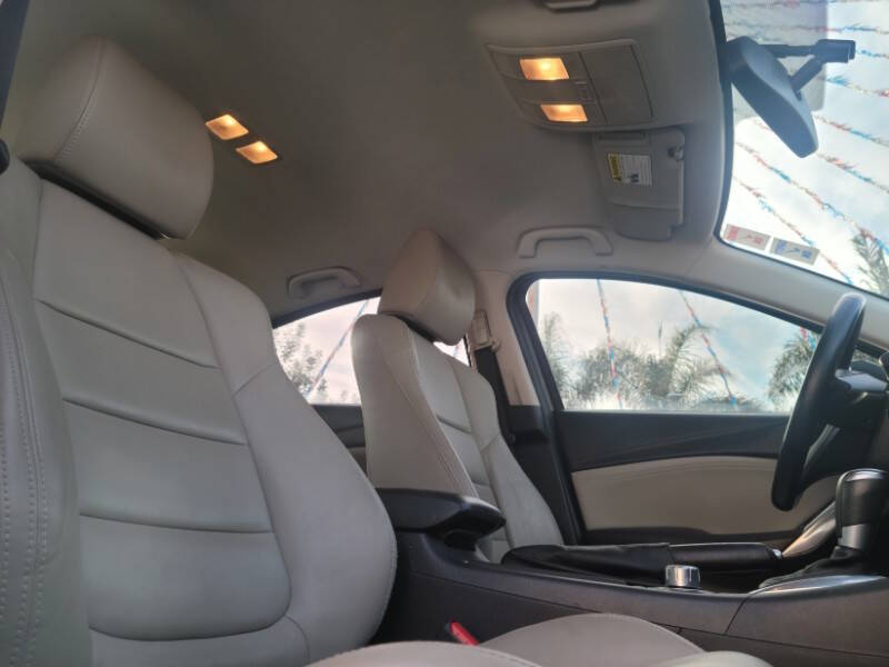 2015 Mazda MAZDA6 i Touring