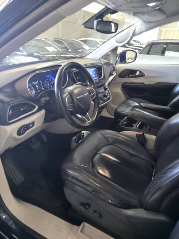 2017 Chrysler Pacifica