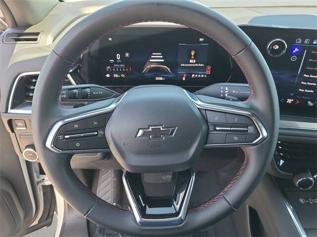 2025 Chevrolet Suburban RST