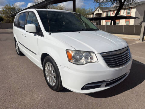 2016 Chrysler Town and Country Touring