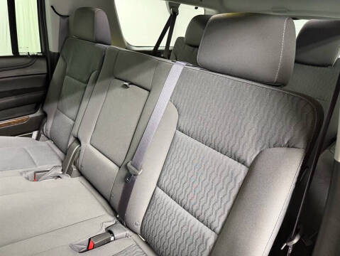 2017 Chevrolet Suburban LS