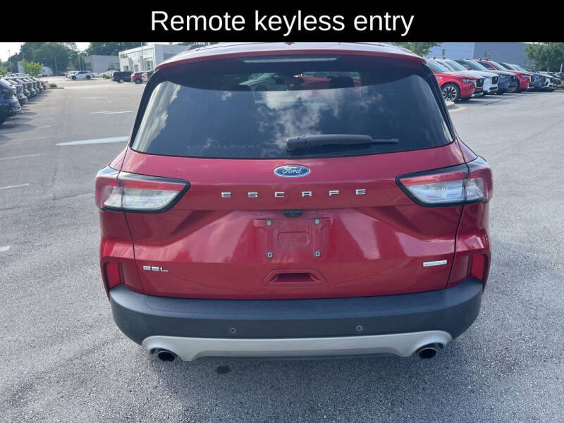 2020 Ford Escape SEL