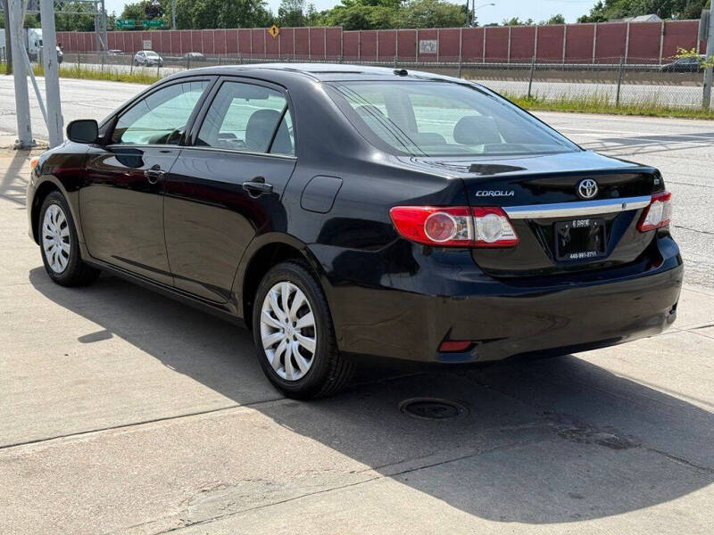 2012 Toyota Corolla LE