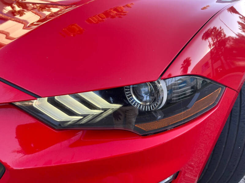 2019 Ford Mustang EcoBoost