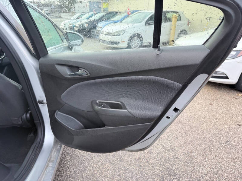 2019 Chevrolet Cruze LT