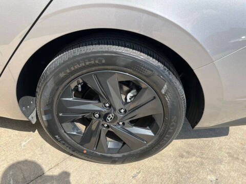 2023 Hyundai Elantra