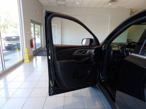 2022 Chevrolet Traverse LT Leather