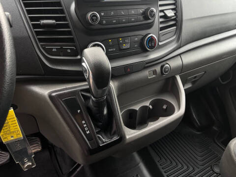 2022 Ford Transit