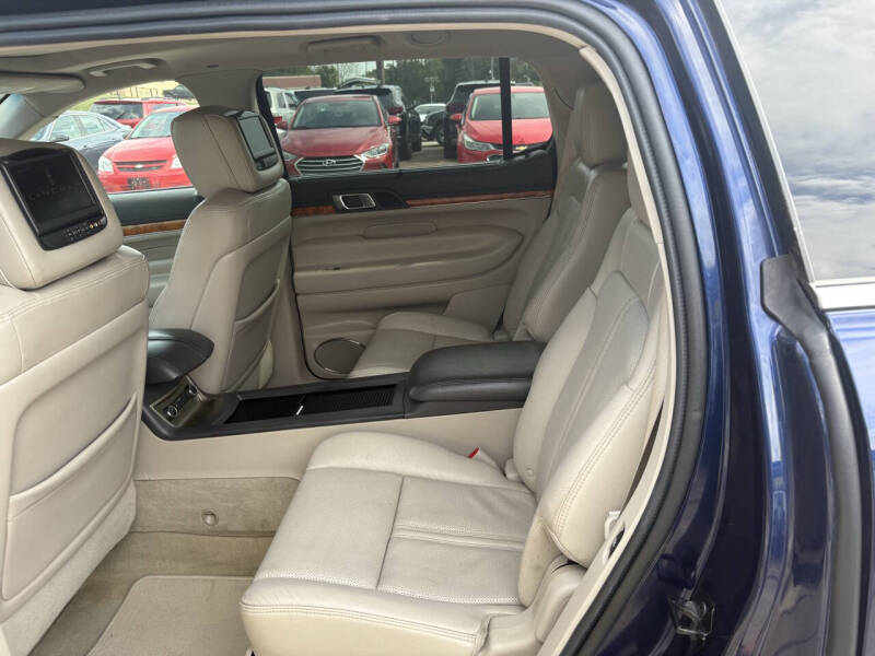 2011 Lincoln MKT EcoBoost