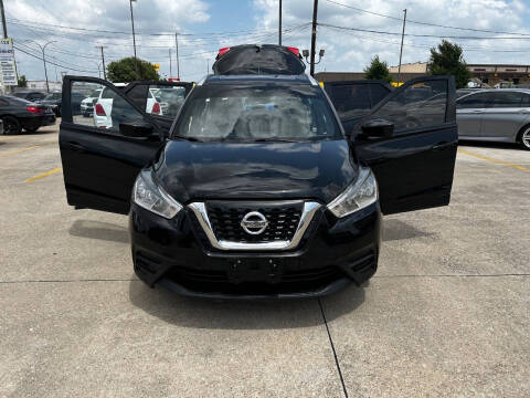 2020 Nissan Kicks SV
