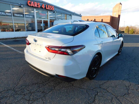 2022 Toyota Camry Hybrid LE