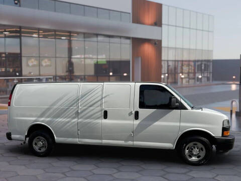 2020 Chevrolet Express 2500