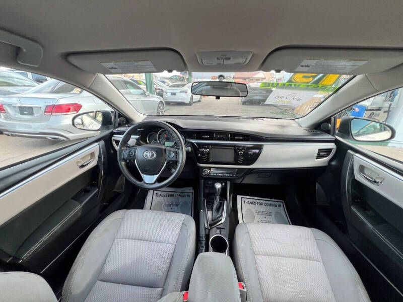 2015 Toyota Corolla LE