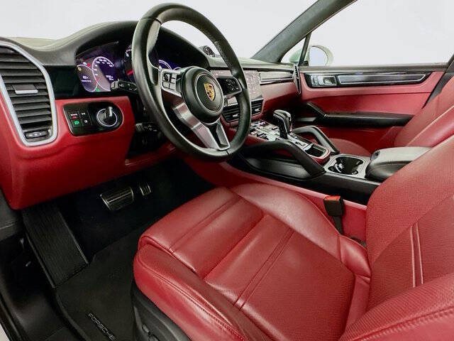 2022 Porsche Cayenne GTS