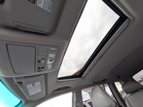 2013 Toyota Highlander SE