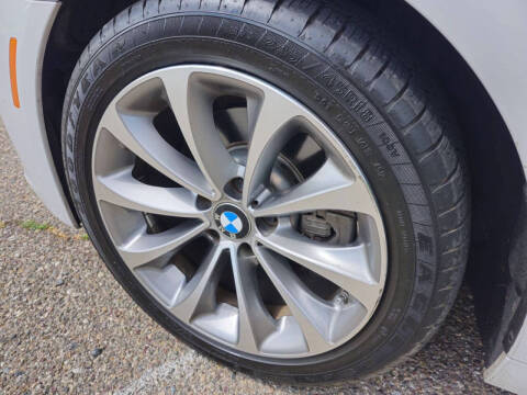 2016 BMW 5 Series 528i