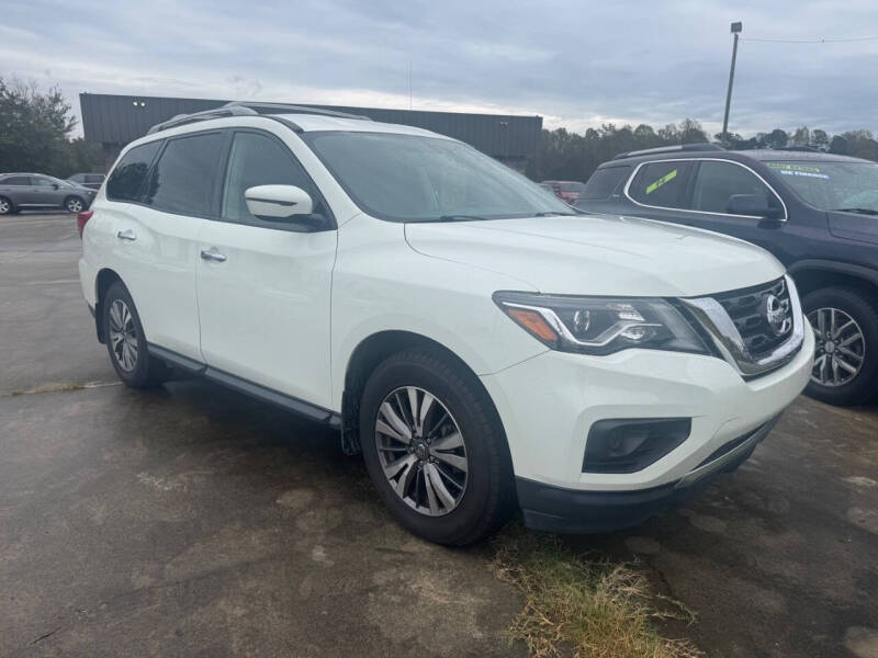 2020 Nissan Pathfinder S