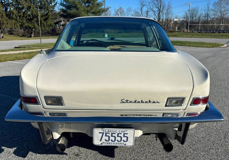 1963 Studebaker Avanti