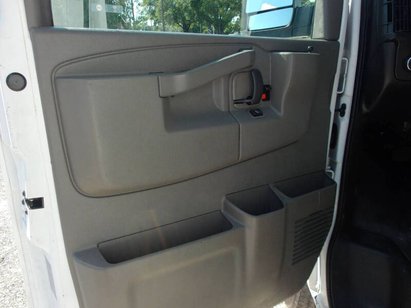 2020 Chevrolet Express 2500