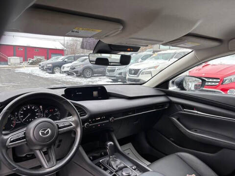 2022 Mazda Mazda3 Sedan Select