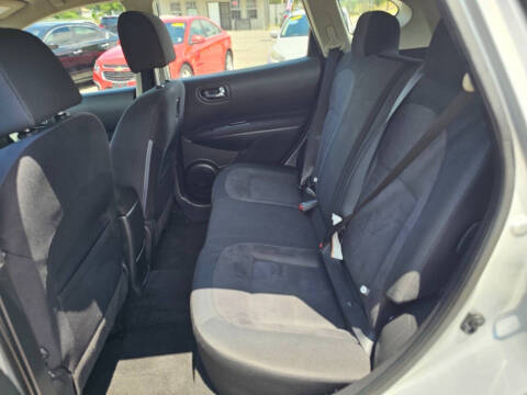 2015 Nissan Rogue Select S