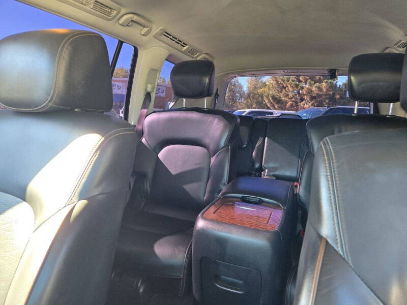 2017 Nissan Armada Platinum