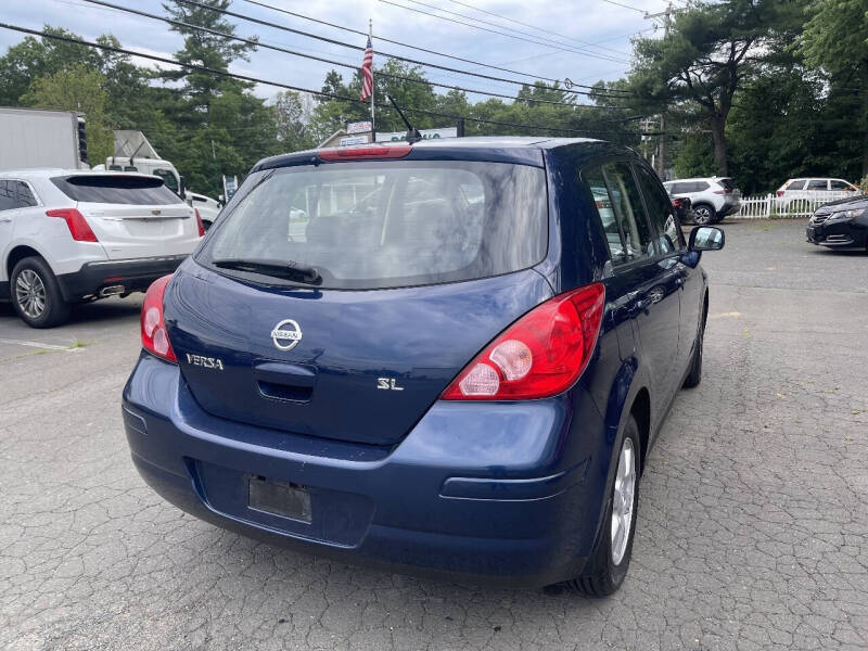 2008 Nissan Versa 1.8 SL