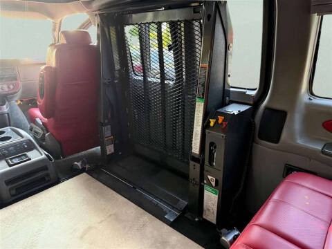2018 GMC Savana 2500