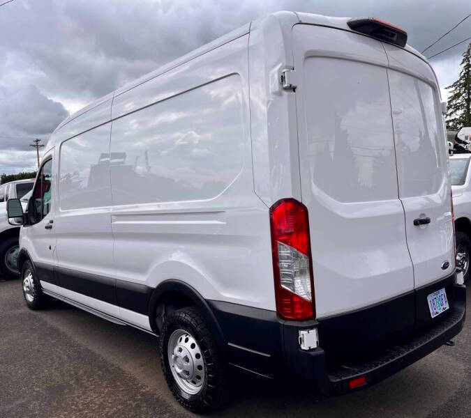 2023 Ford Transit 250
