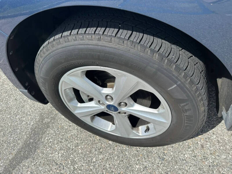 2019 Ford Edge SE