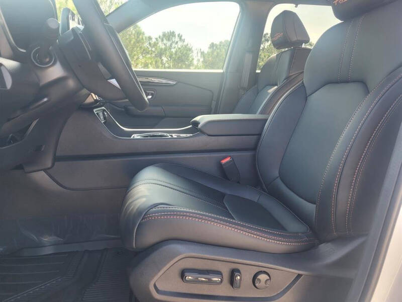 2025 Honda Pilot TrailSport