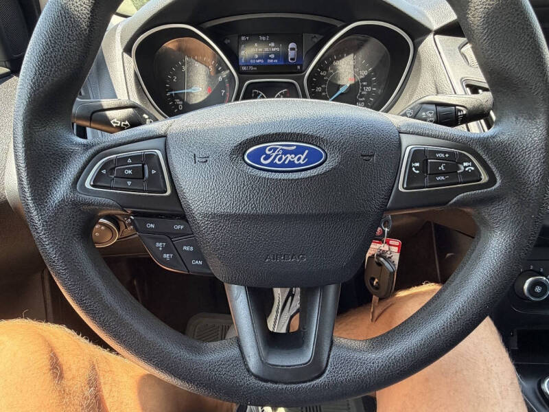 2016 Ford Focus SE
