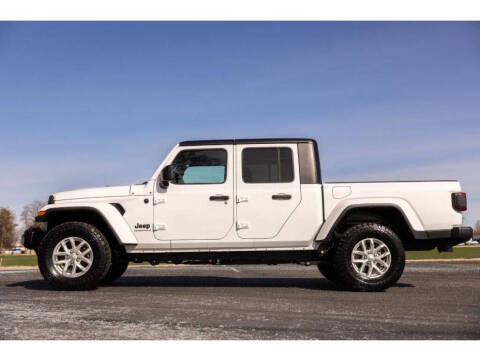 2023 Jeep Gladiator Sport S