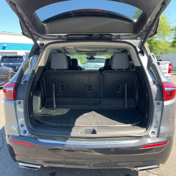 2021 Buick Enclave Essence