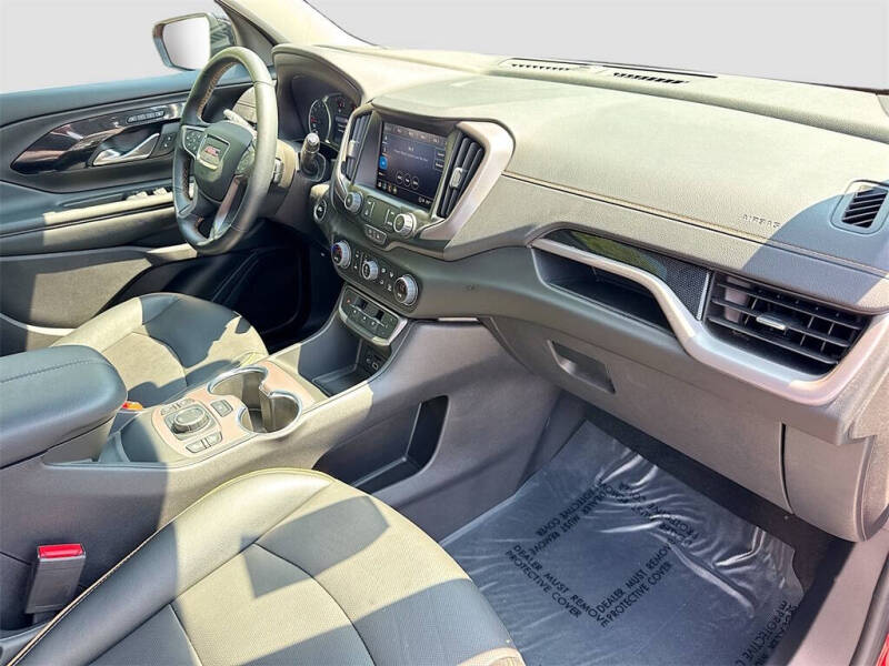 2024 GMC Terrain AT4