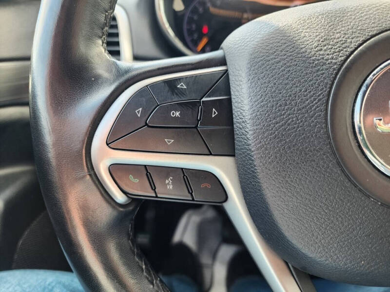 2019 Jeep Grand Cherokee Laredo E