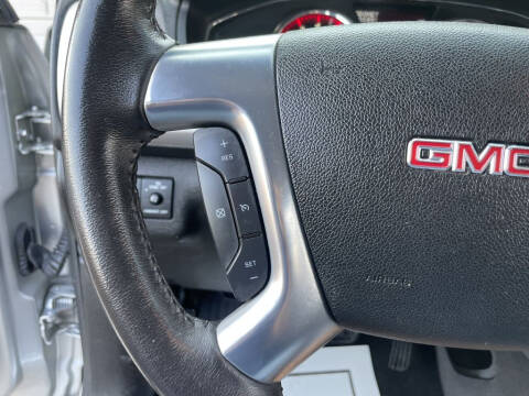 2015 GMC Acadia SLE-2