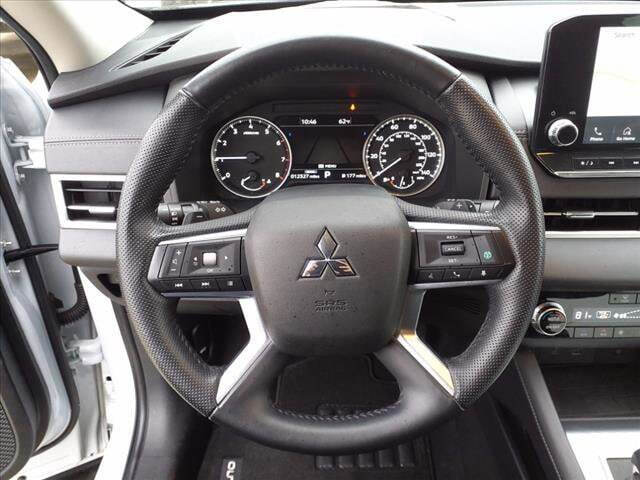 2022 Mitsubishi Outlander SEL