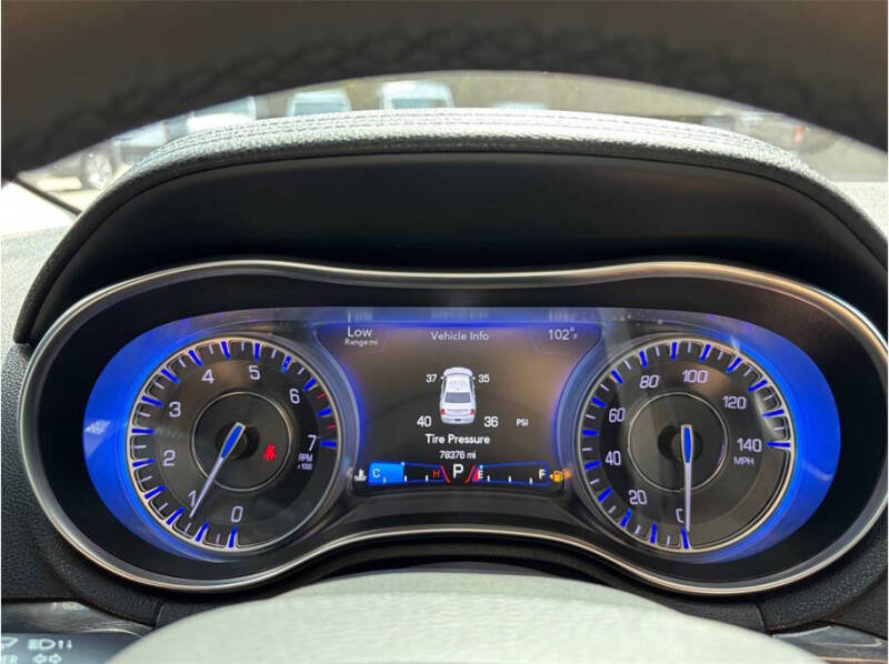 2018 Chrysler 300