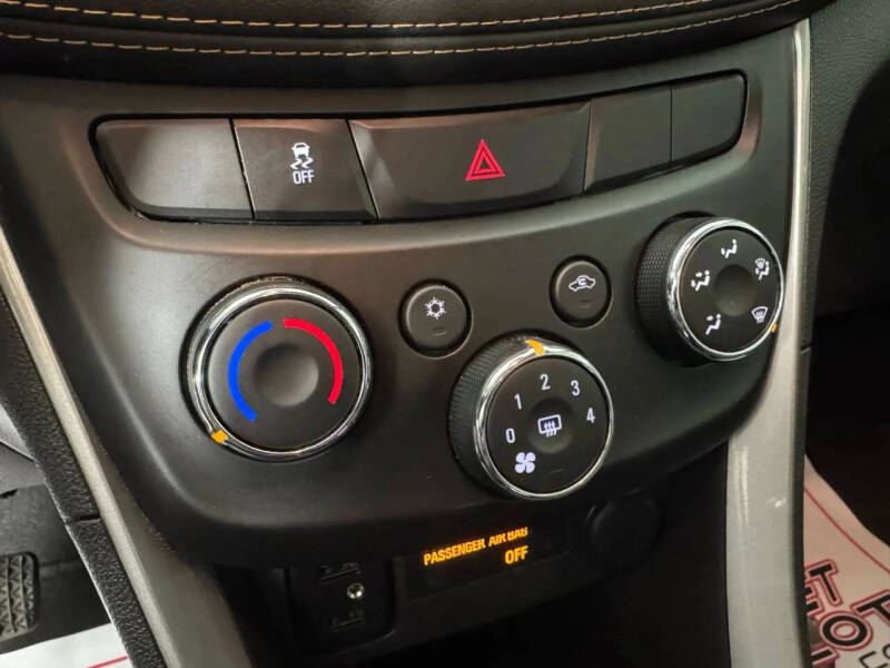 2022 Chevrolet Trax LS