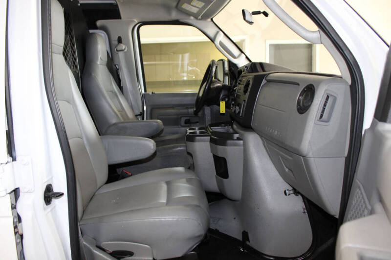 2014 Ford E-Series E-150