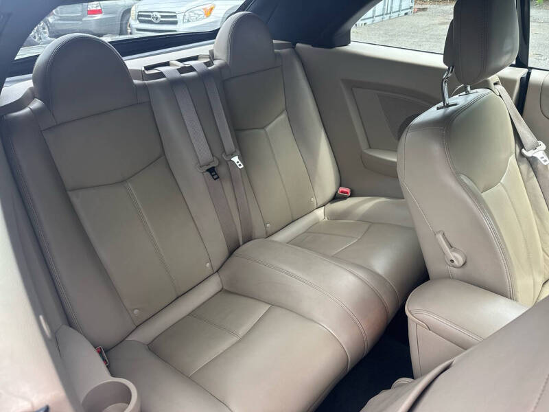 2011 Chrysler 200 Limited