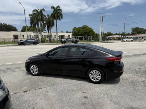 2018 Hyundai Elantra SE