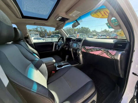 2017 Toyota 4Runner SR5 Premium