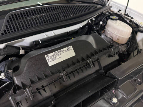 2024 GMC Savana 2500