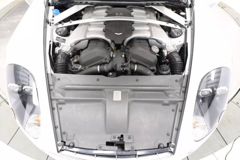 2009 Aston Martin DB9 Volante