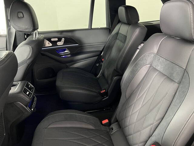 2025 Mercedes-Benz GLS AMG GLS 63