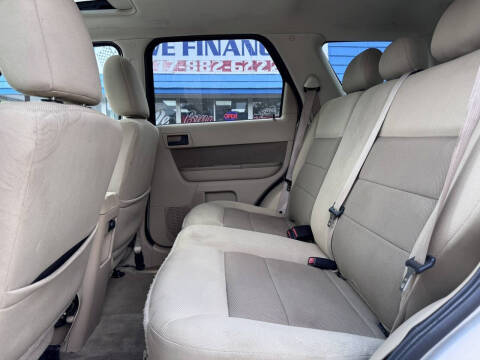 2009 Ford Escape XLT